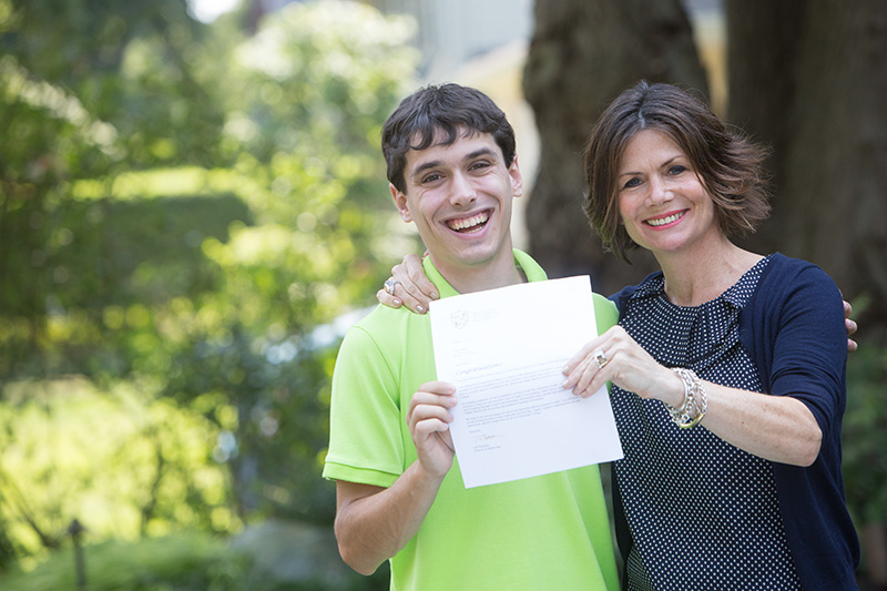 Essays That Worked for College Applications: 50 Essays That Helped ...